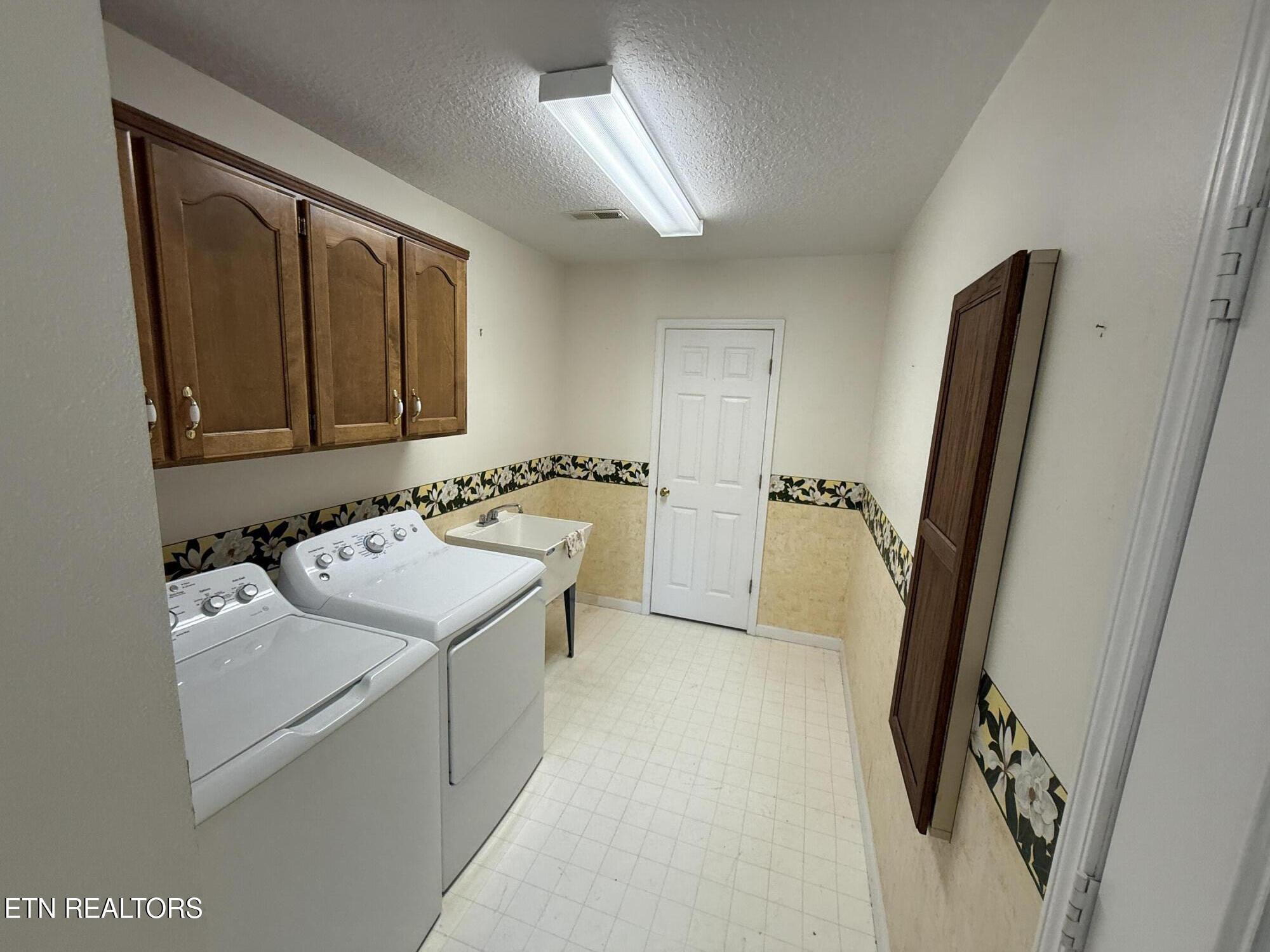 148 Fox Run Road Crossville, TN 38571 - Photo 25 of 35 IMG_5797