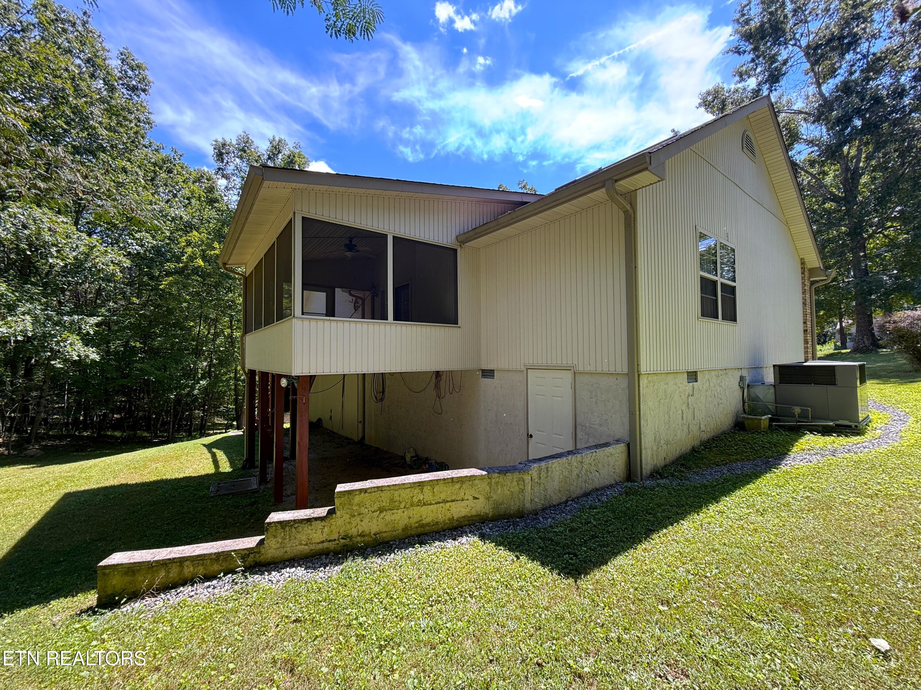 148 Fox Run Road Crossville, TN 38571 - Photo 27 of 35 IMG_5782