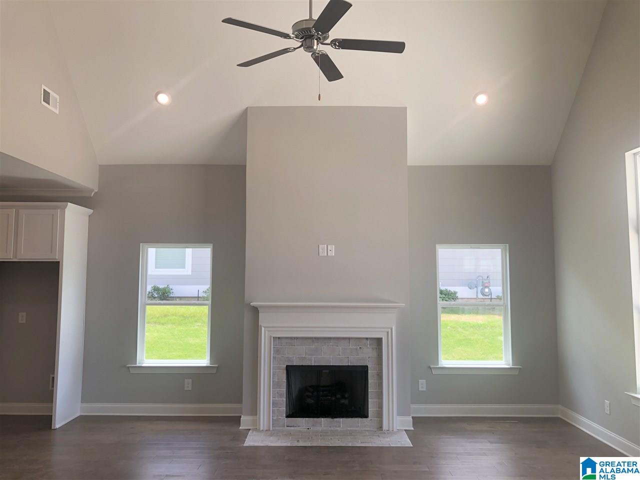 4022 Camellia Ridge Cove Pelham, AL 35124 - Photo 9 of 44