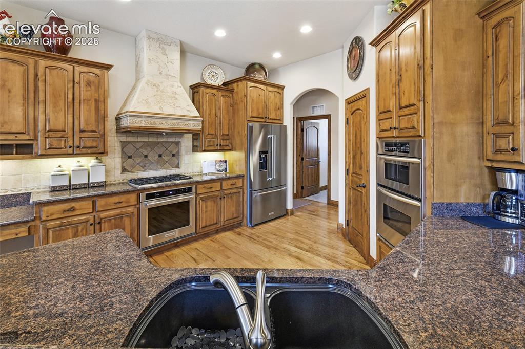 18090 Bakers Farm Road Colorado Springs, CO 80908 - Photo 9 of 46