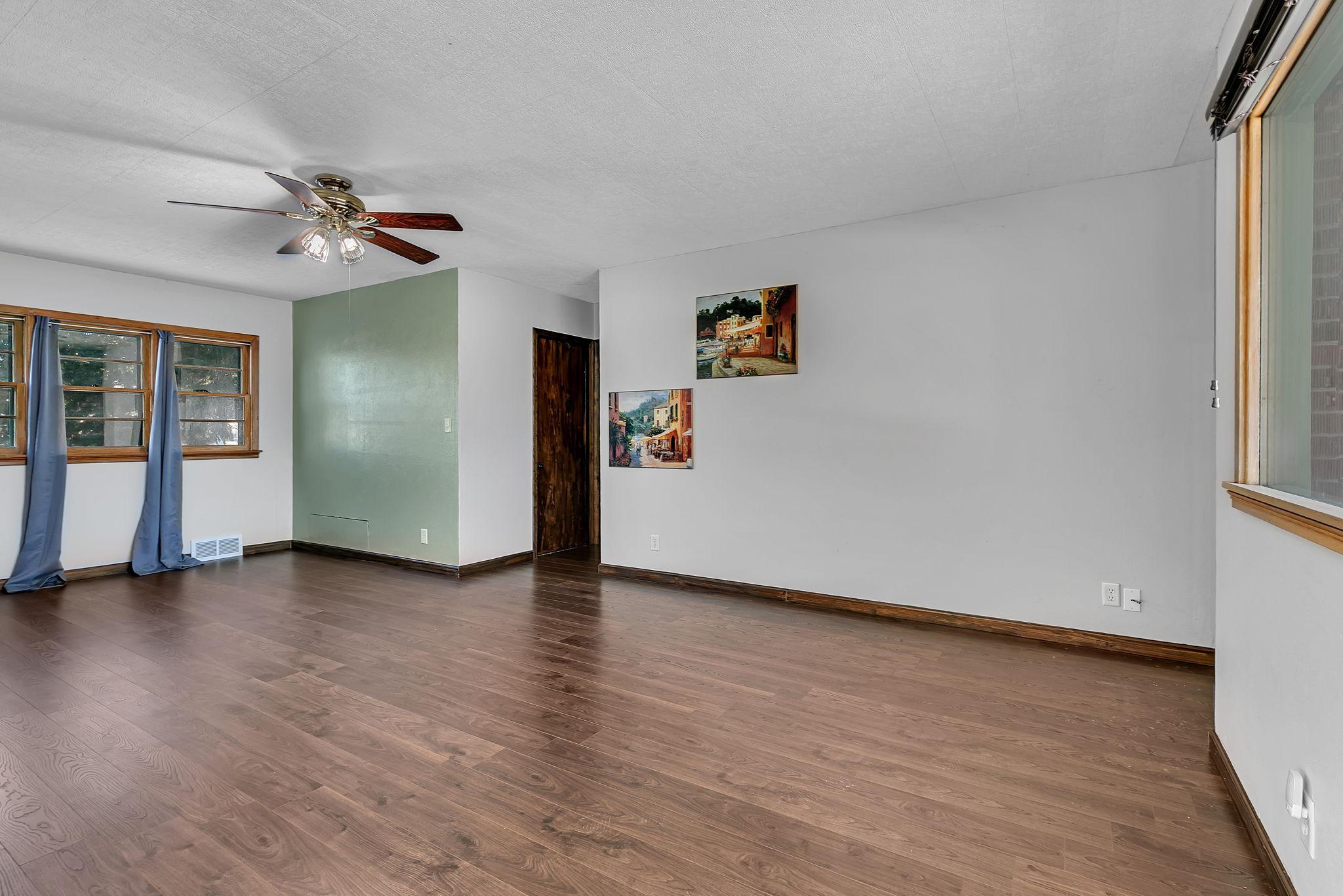 324 2nd Street Northwest Freeport, MN 56331 - Photo 11 of 24