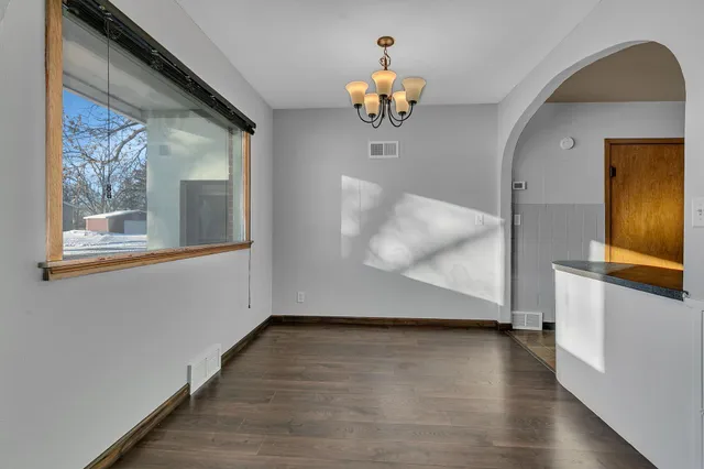 $185,000 | 324 2nd Street Northwest, Freeport, MN 56331