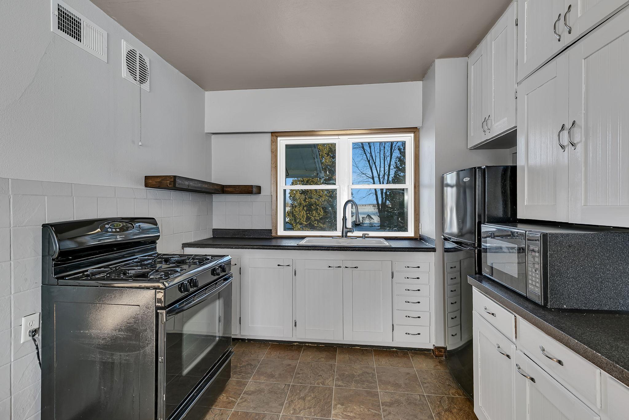 324 2nd Street Northwest Freeport, MN 56331 - Photo 15 of 24