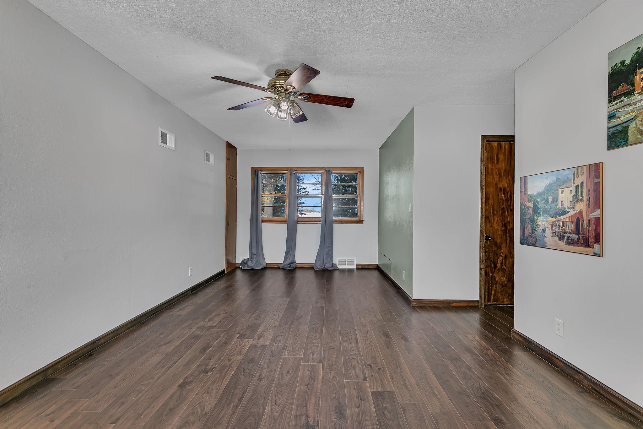 324 2nd Street Northwest Freeport, MN 56331 - Photo 9 of 24