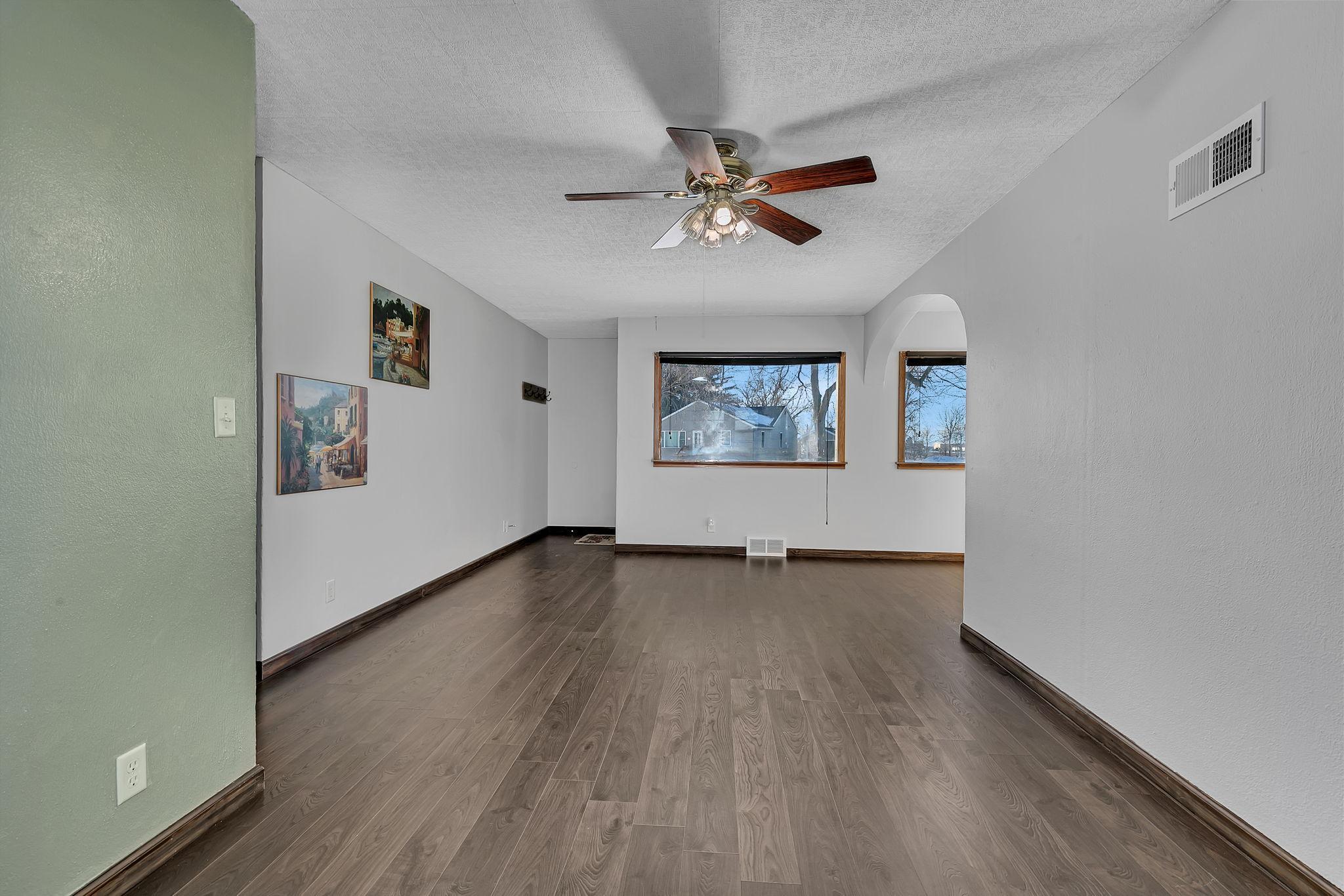 324 2nd Street Northwest Freeport, MN 56331 - Photo 10 of 24