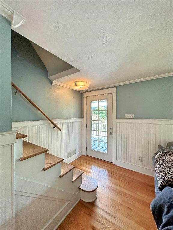 303 Byron Road Pittsburgh, PA 15237 - Photo 5 of 25 Gallery Image 5
