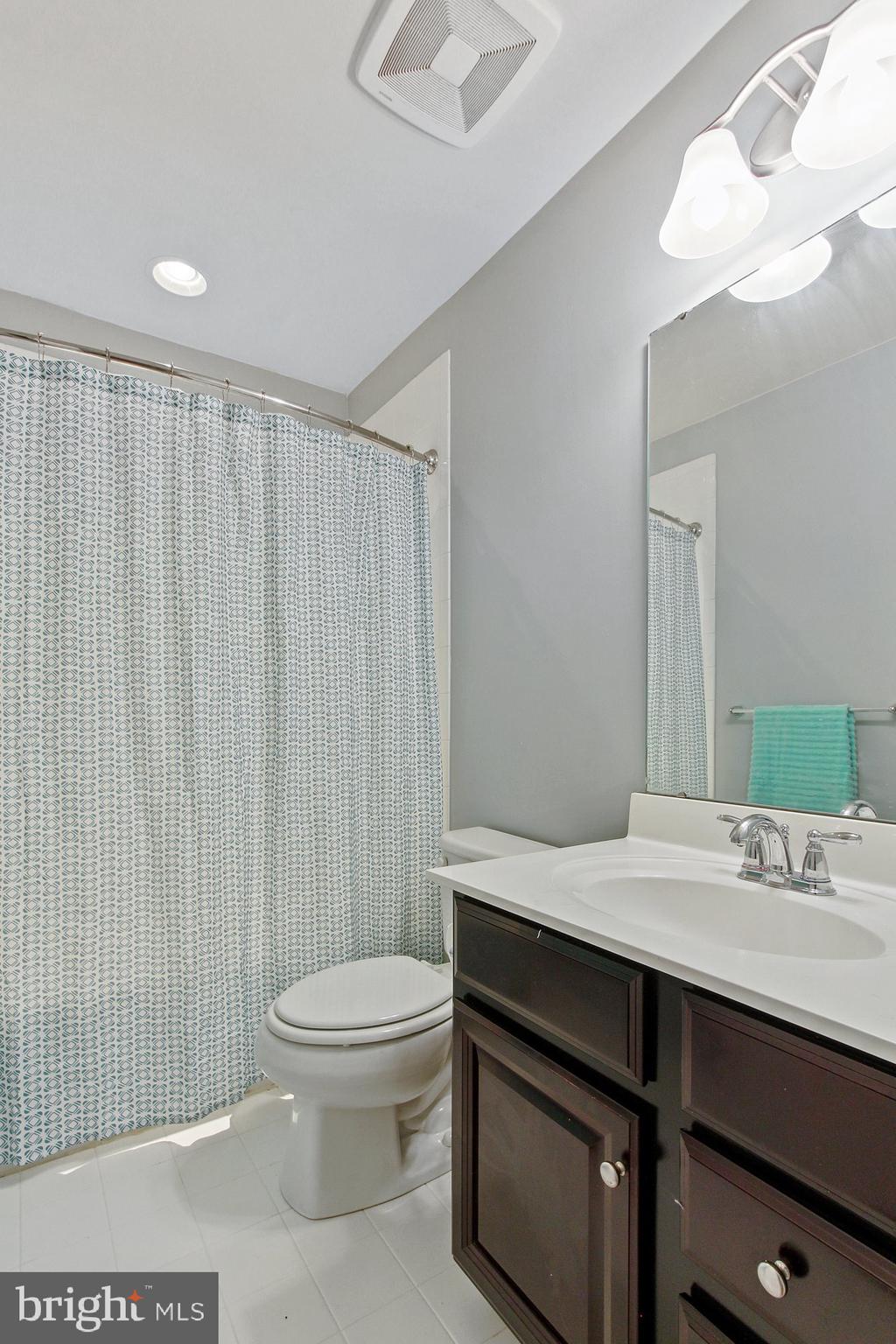827 Countryside Road Seven Valleys, PA 17360 - Photo 21 of 42 Gallery Image 21
