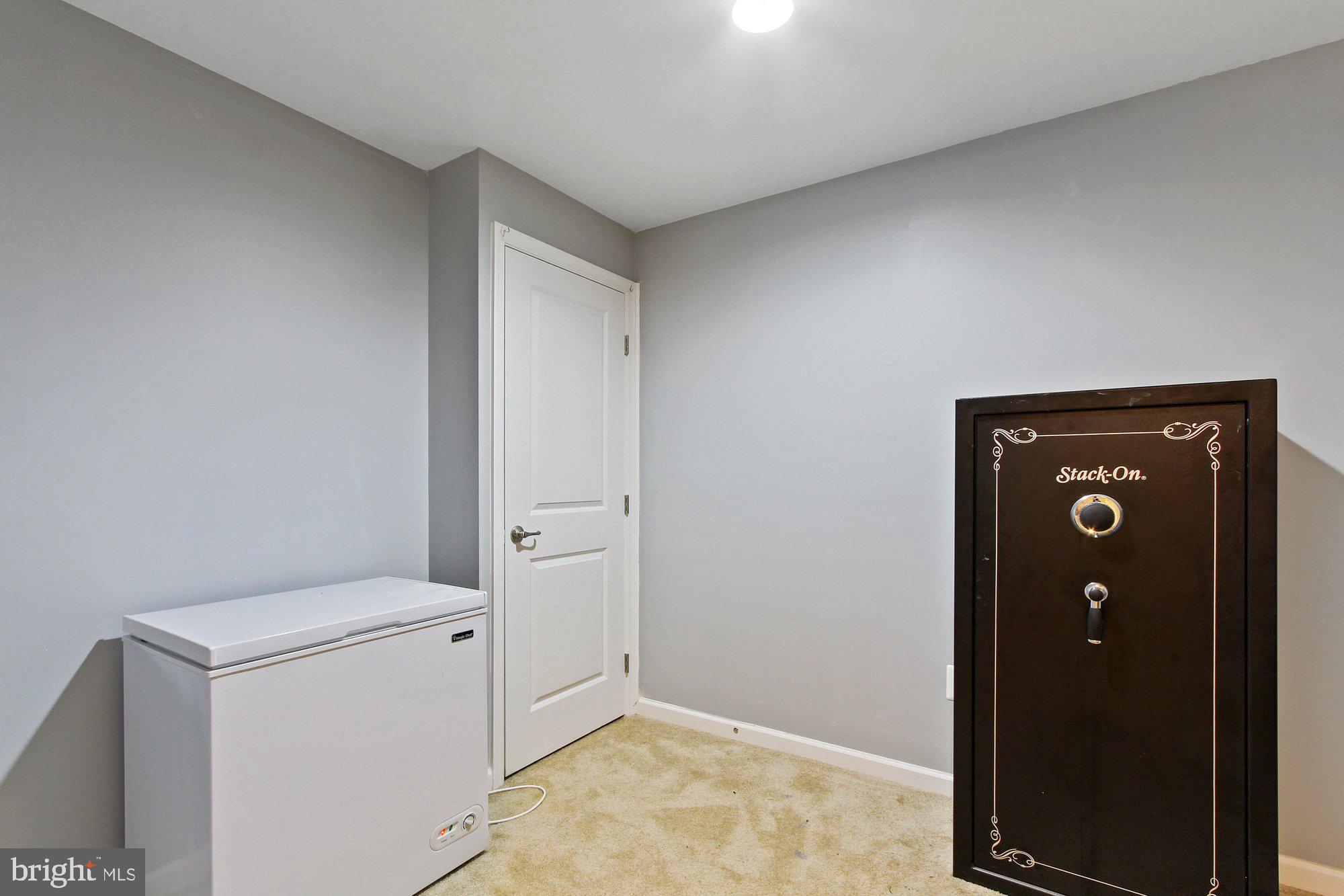 827 Countryside Road Seven Valleys, PA 17360 - Photo 24 of 42 Gallery Image 24