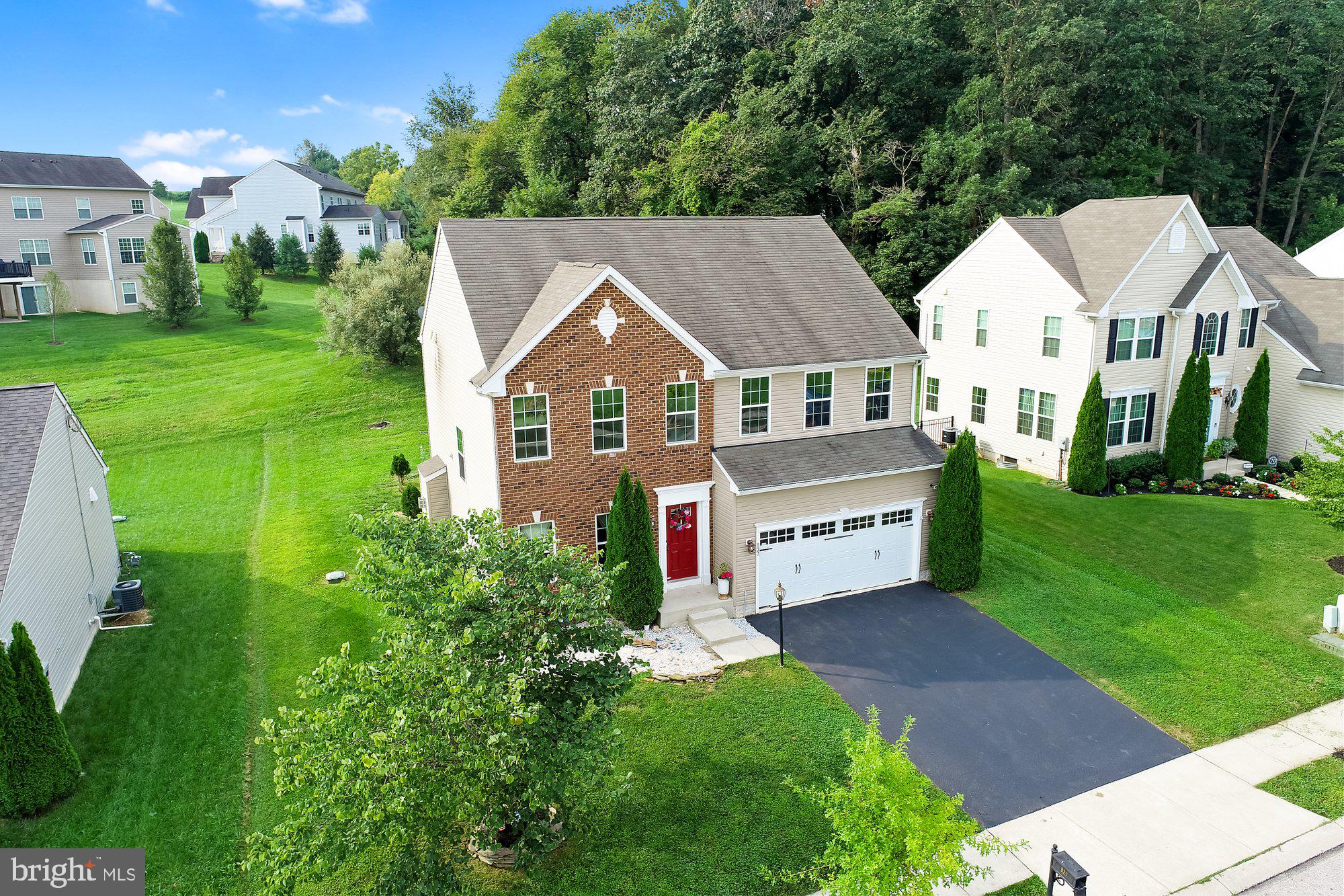 827 Countryside Road Seven Valleys, PA 17360 - Photo 39 of 42 Gallery Image 39