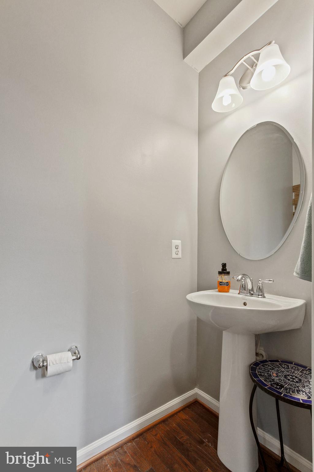 827 Countryside Road Seven Valleys, PA 17360 - Photo 6 of 42 Gallery Image 6