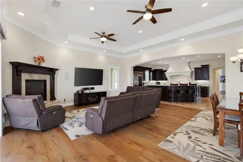 $2,600,000 | 6355 Cresthaven Drive, Riverside, CA 92506