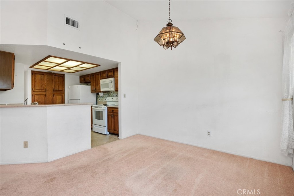 1744 Woodlark Lane Fallbrook, CA 92028 - Photo 15 of 38 a view of a kitchen with a sink