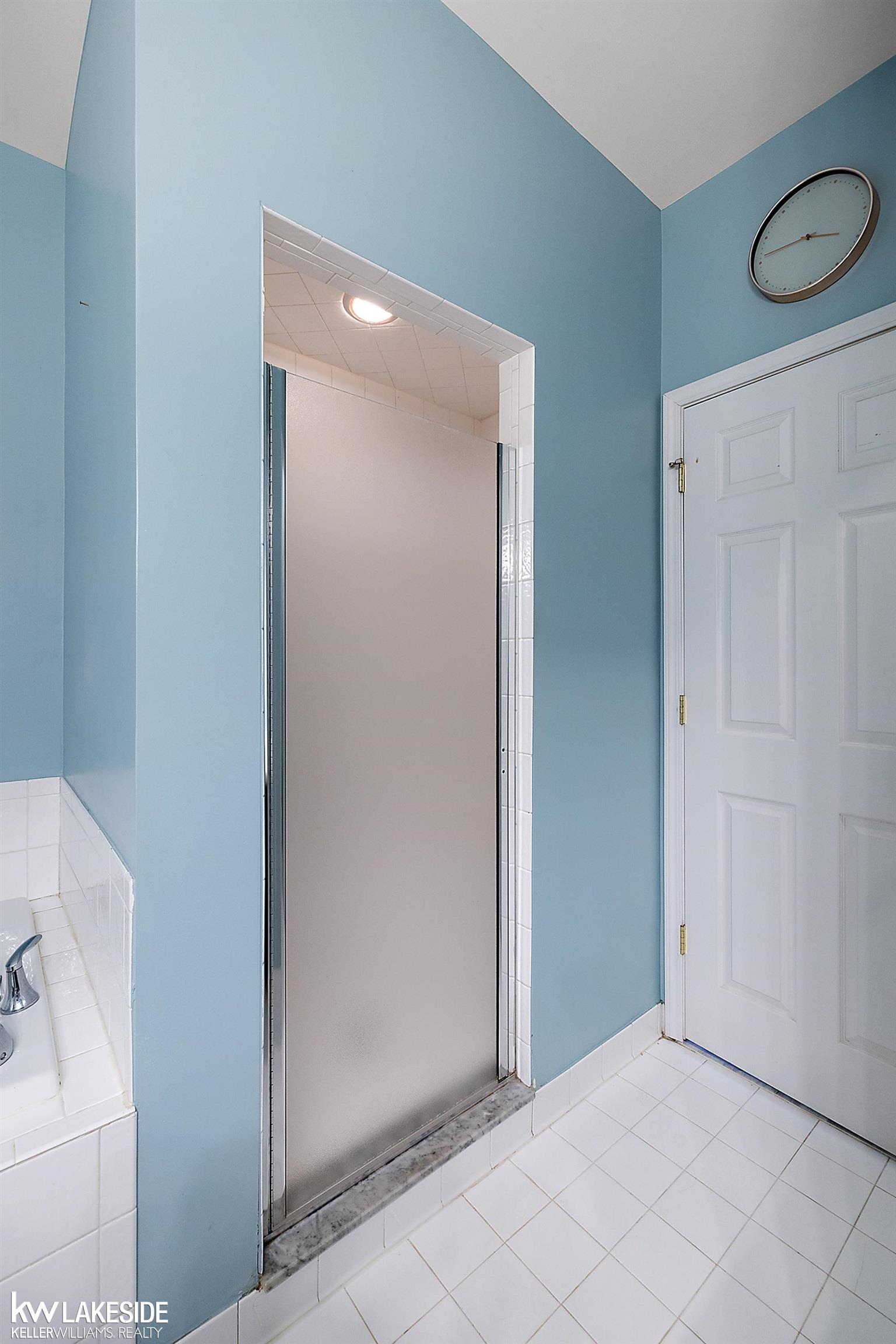 747 East Bluff Court Rochester Hills, MI 48306 - Photo 31 of 79