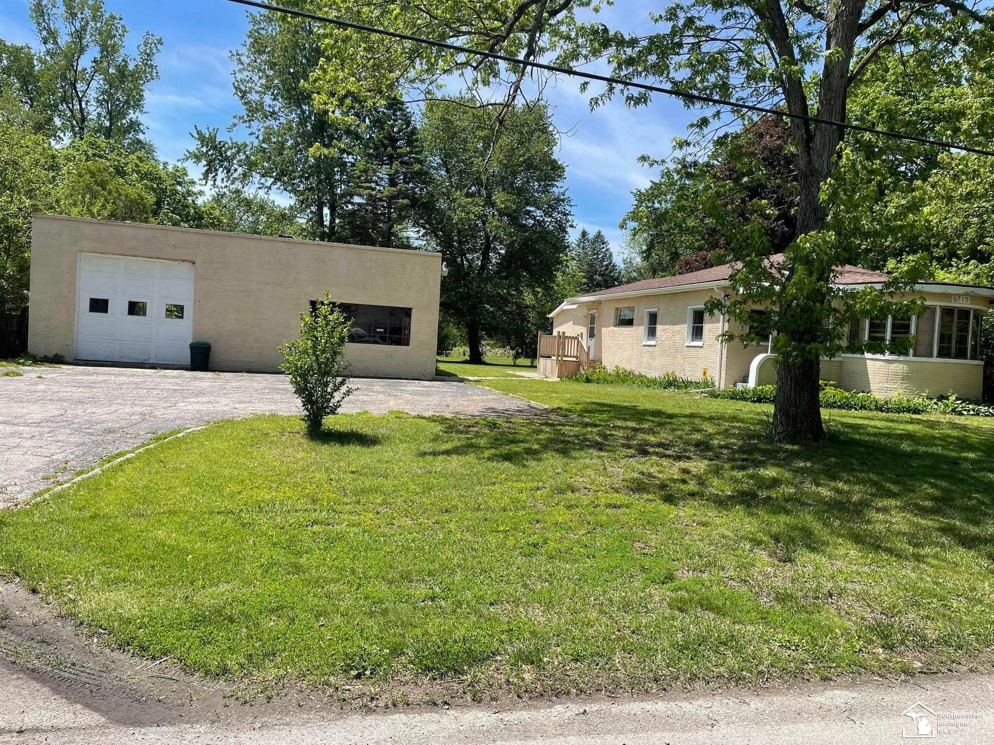 6719 Summerfield Road Temperance, MI 48182 - Photo 3 of 43 Gallery Image 3