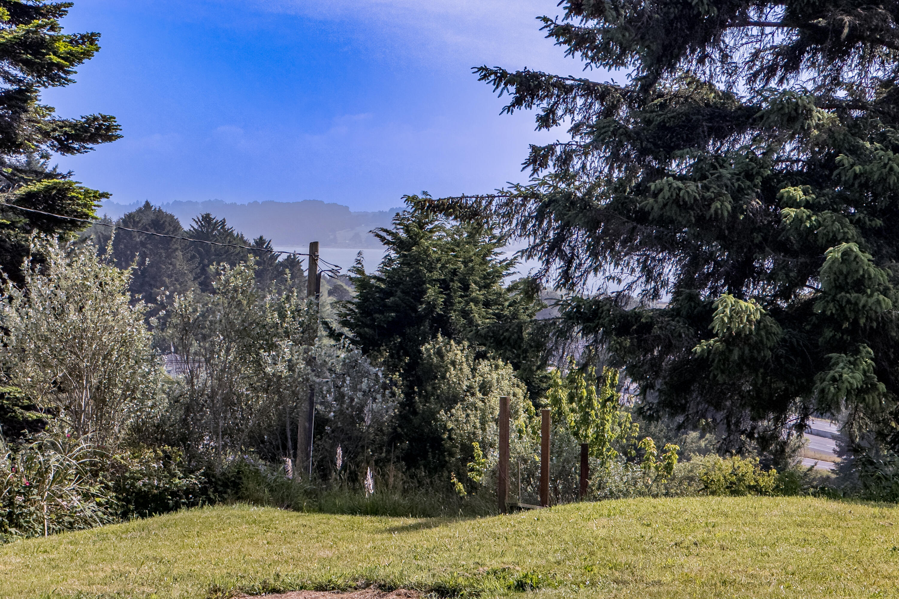 6498 Bell Terrace Road Eureka, CA 95503 - Photo 21 of 36