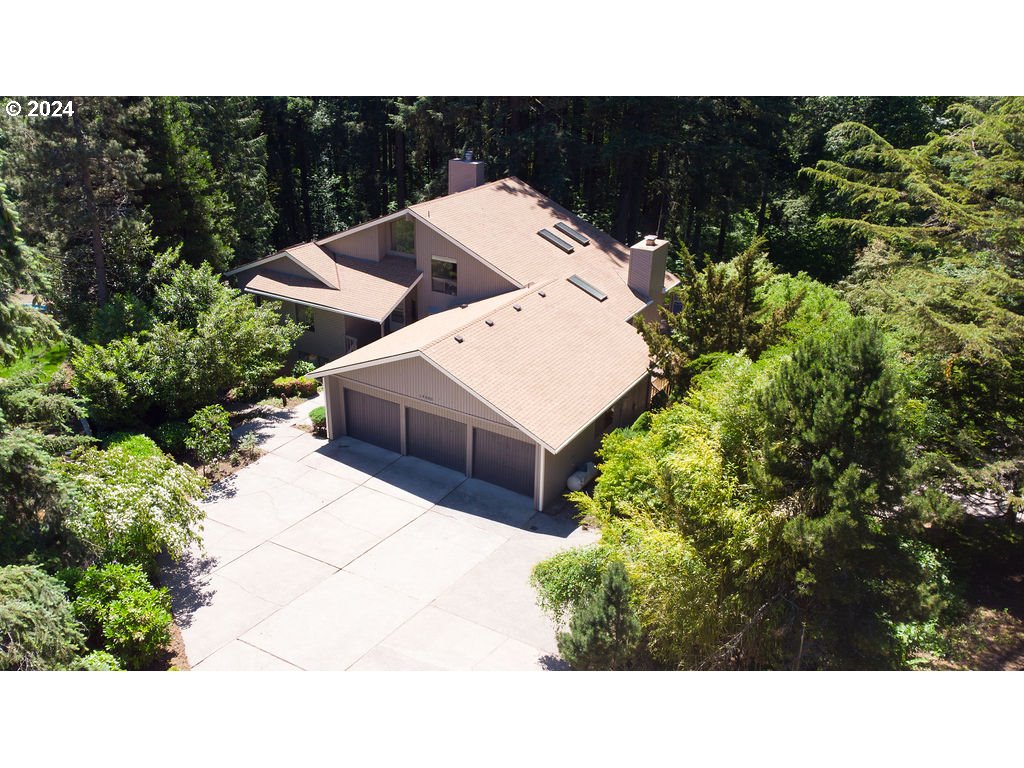 19380 Southeast Rudiger Place Damascus, OR 97089 - Photo 1 of 38 Gallery Image 1