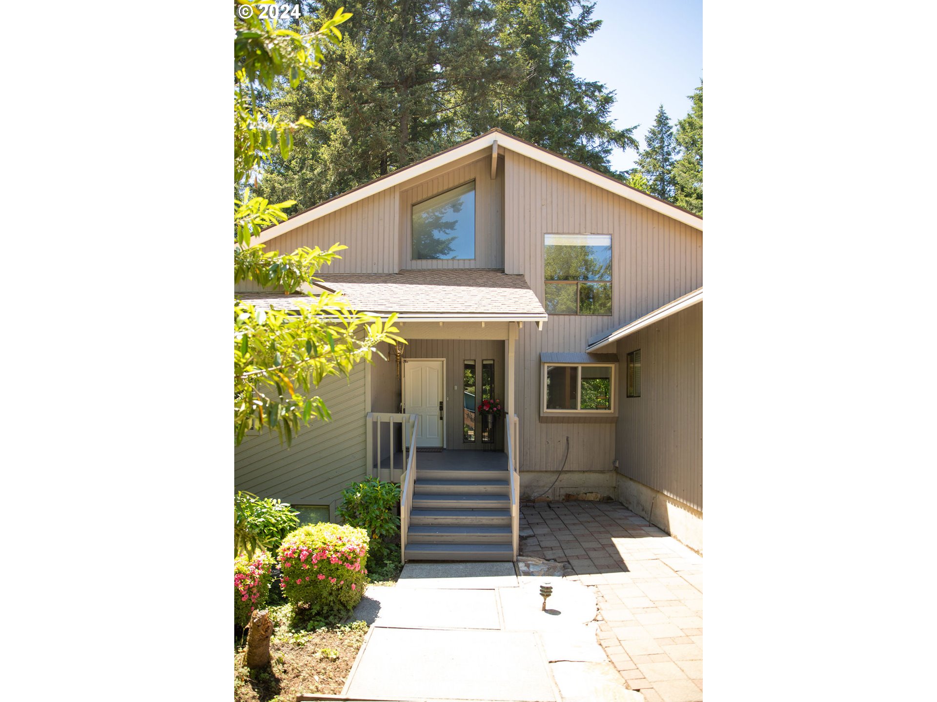 19380 Southeast Rudiger Place Damascus, OR 97089 - Photo 2 of 38 Gallery Image 2
