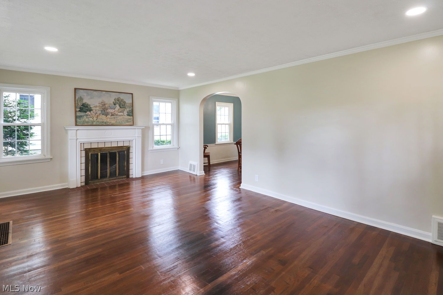 212 Raff Road Northwest Canton, OH 44708 - Photo 5 of 35