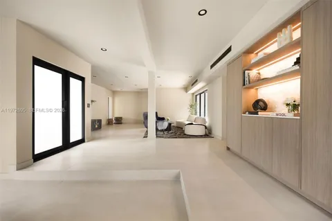 $2,495,000 | 2805 Southwest 4th Avenue, Miami, FL 33129
