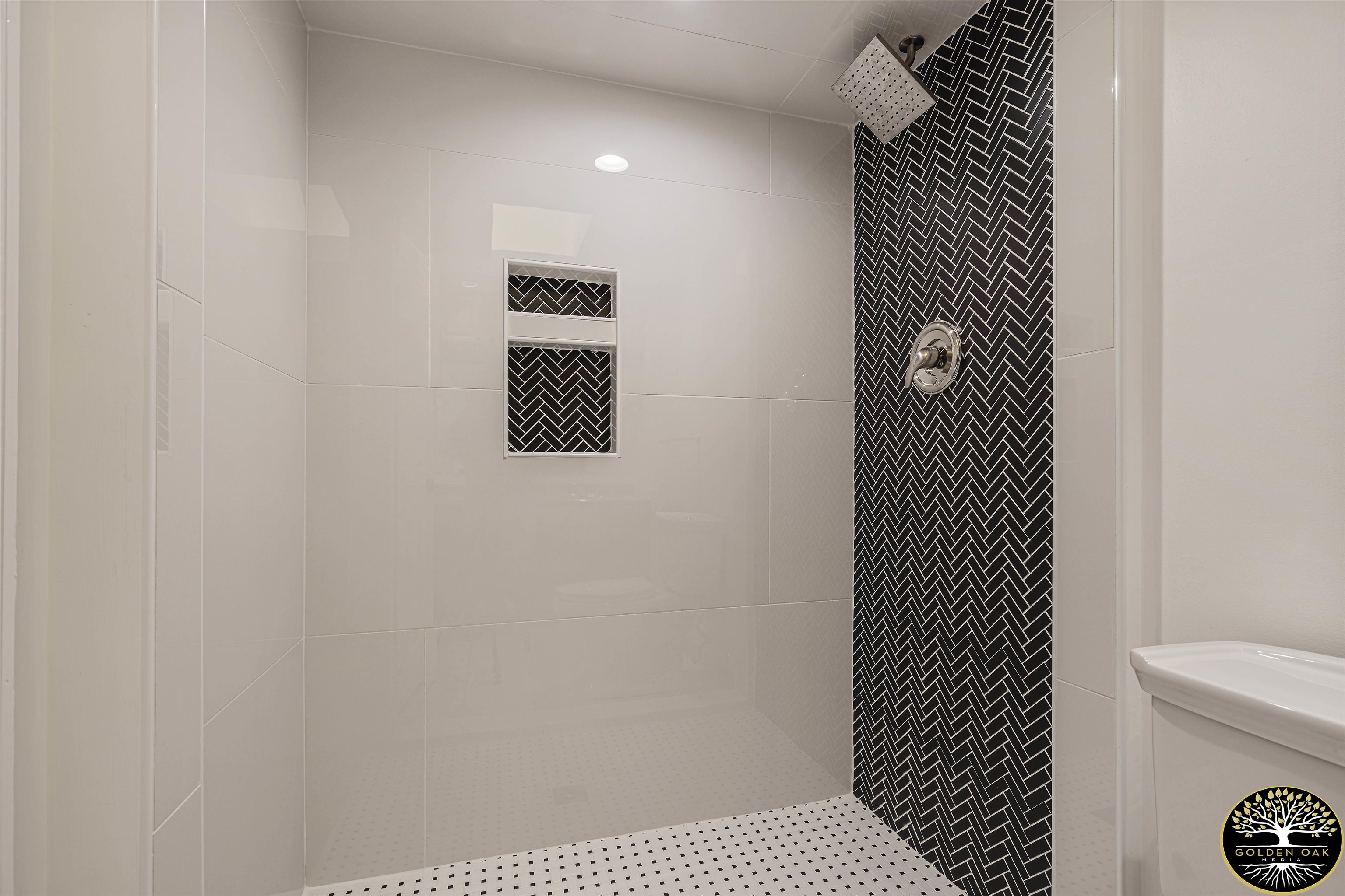4951 Welsh Road Rockford, IL 61107 - Photo 29 of 45 a bathroom with a shower and a toilet