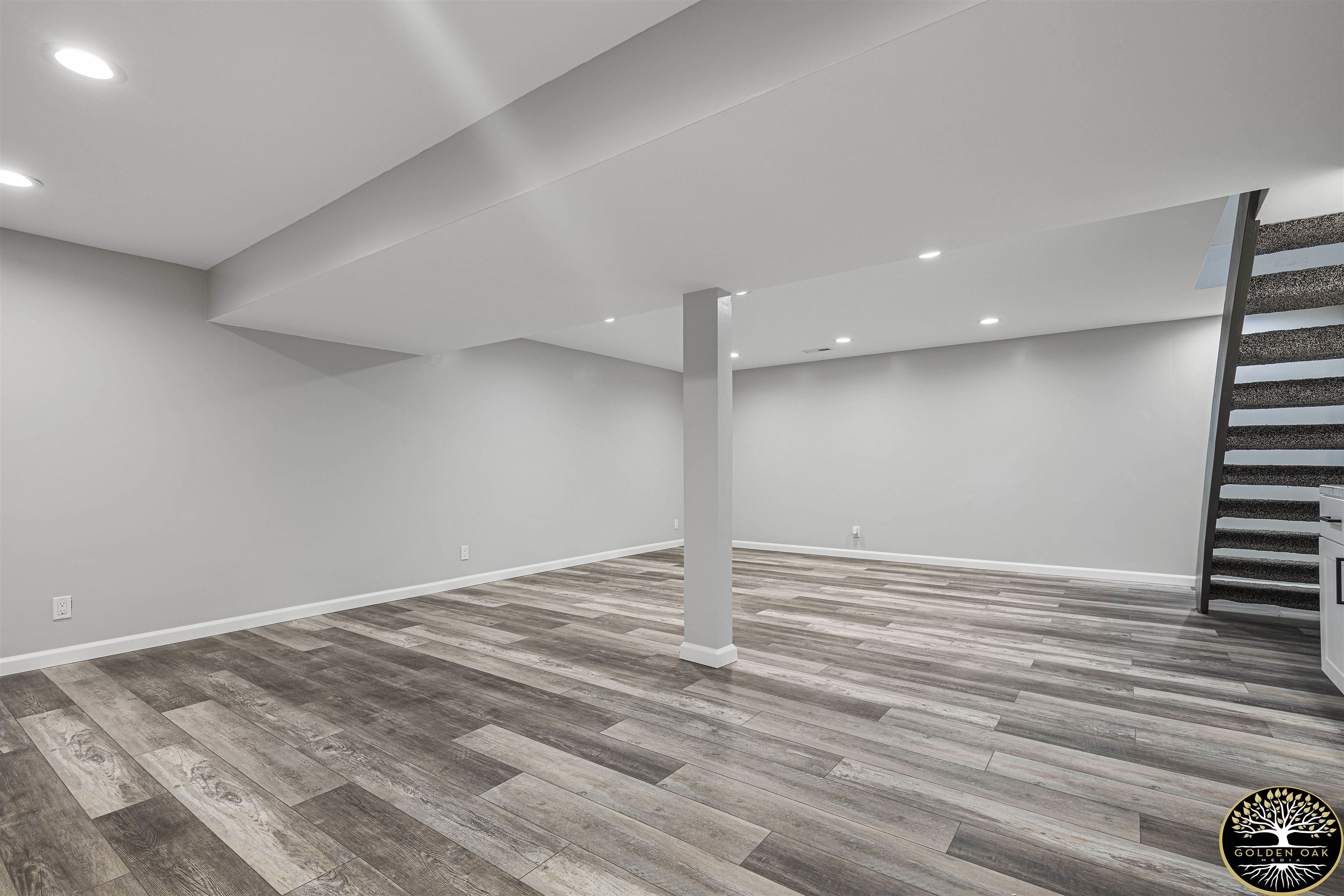 4951 Welsh Road Rockford, IL 61107 - Photo 34 of 45 a view of empty room with wooden floor