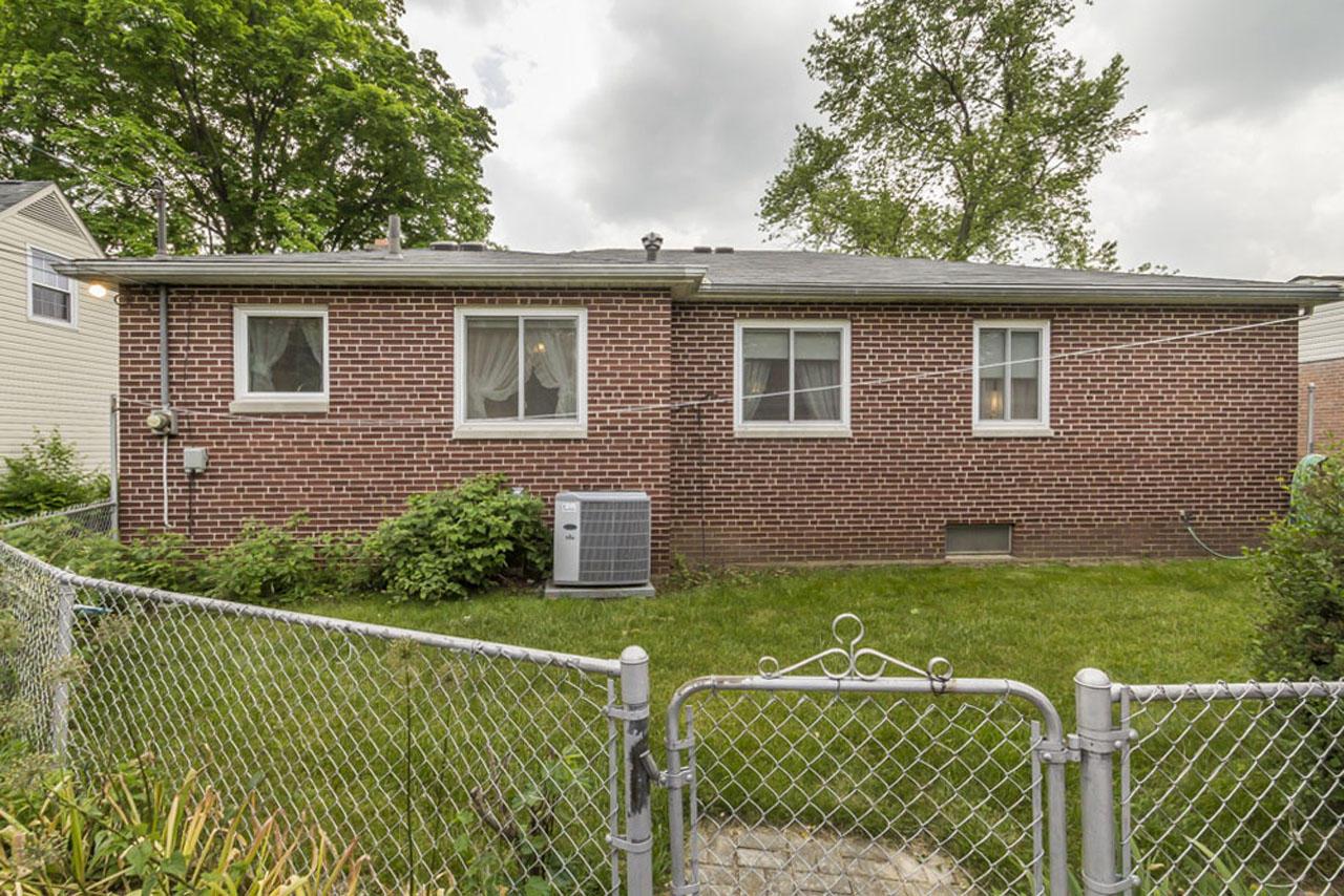 2248 Zollinger Road Columbus, OH 43221 - Photo 17 of 19