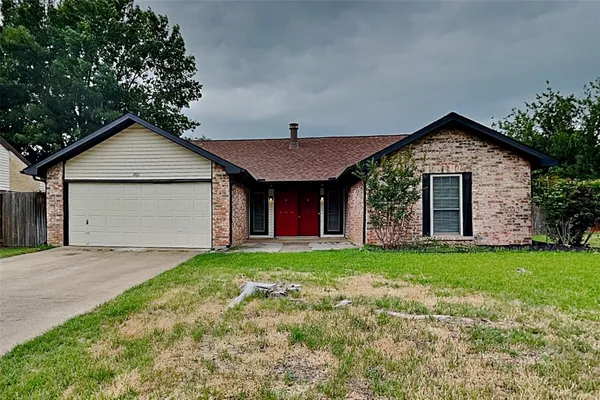 $2,545 | 2611 Sprucewood Lane, Euless, TX 76039