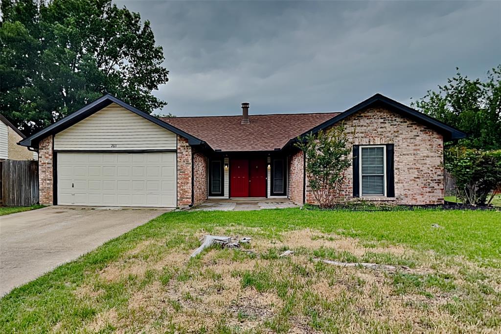 2611 Sprucewood Lane Euless, TX 76039 - Photo 1 of 18