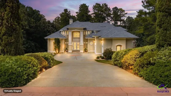 $1,055,000 | 124 Fairway Run, Forsyth, GA 31029
