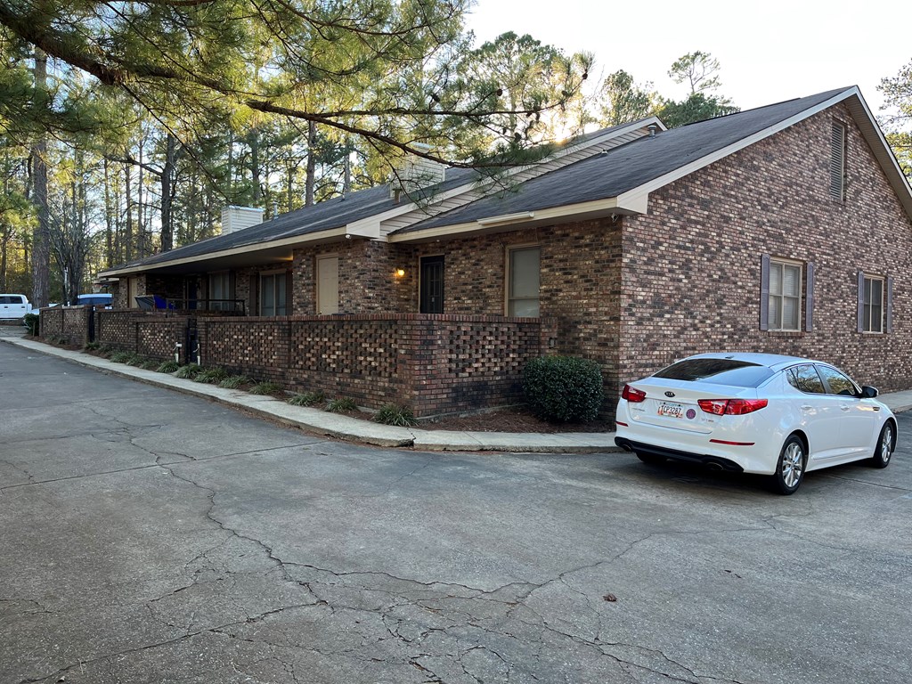 6365-6367 Milgen Road Columbus, GA 31907 - Photo 2 of 3 Gallery Image 2