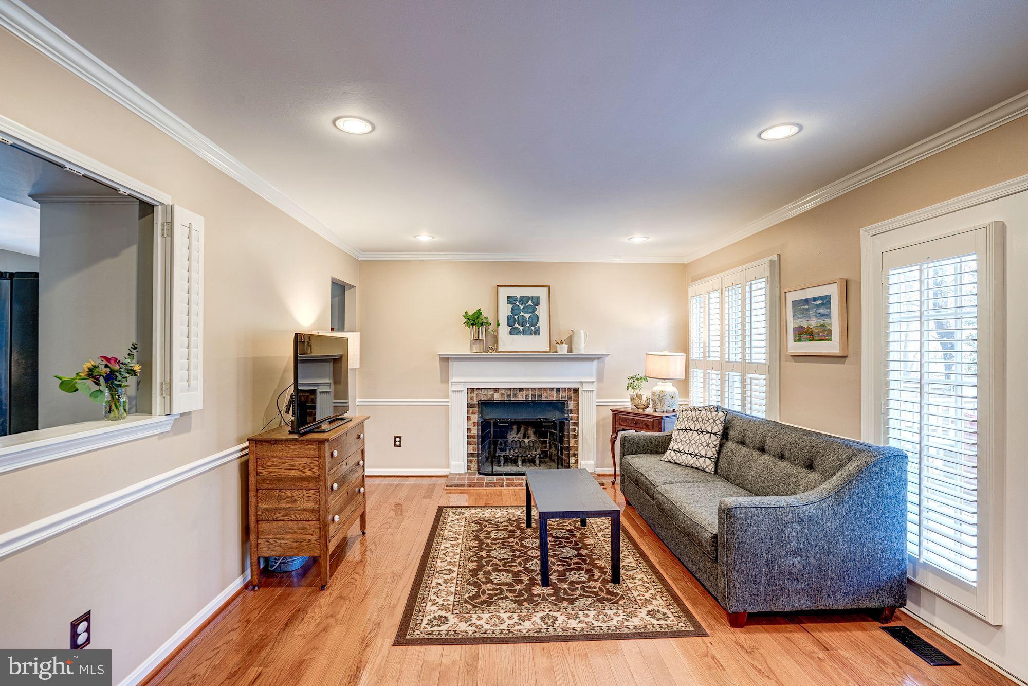 2097 Cobblestone Lane Reston, VA 20191 - Photo 11 of 45 Gallery Image 11