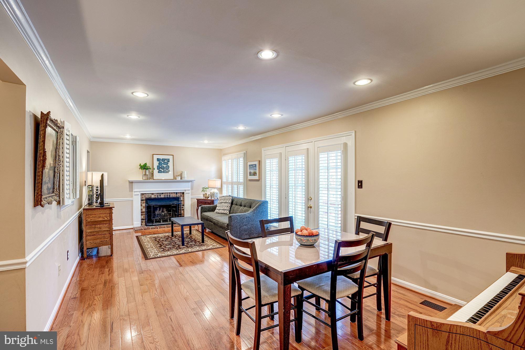 2097 Cobblestone Lane Reston, VA 20191 - Photo 14 of 45 Gallery Image 14