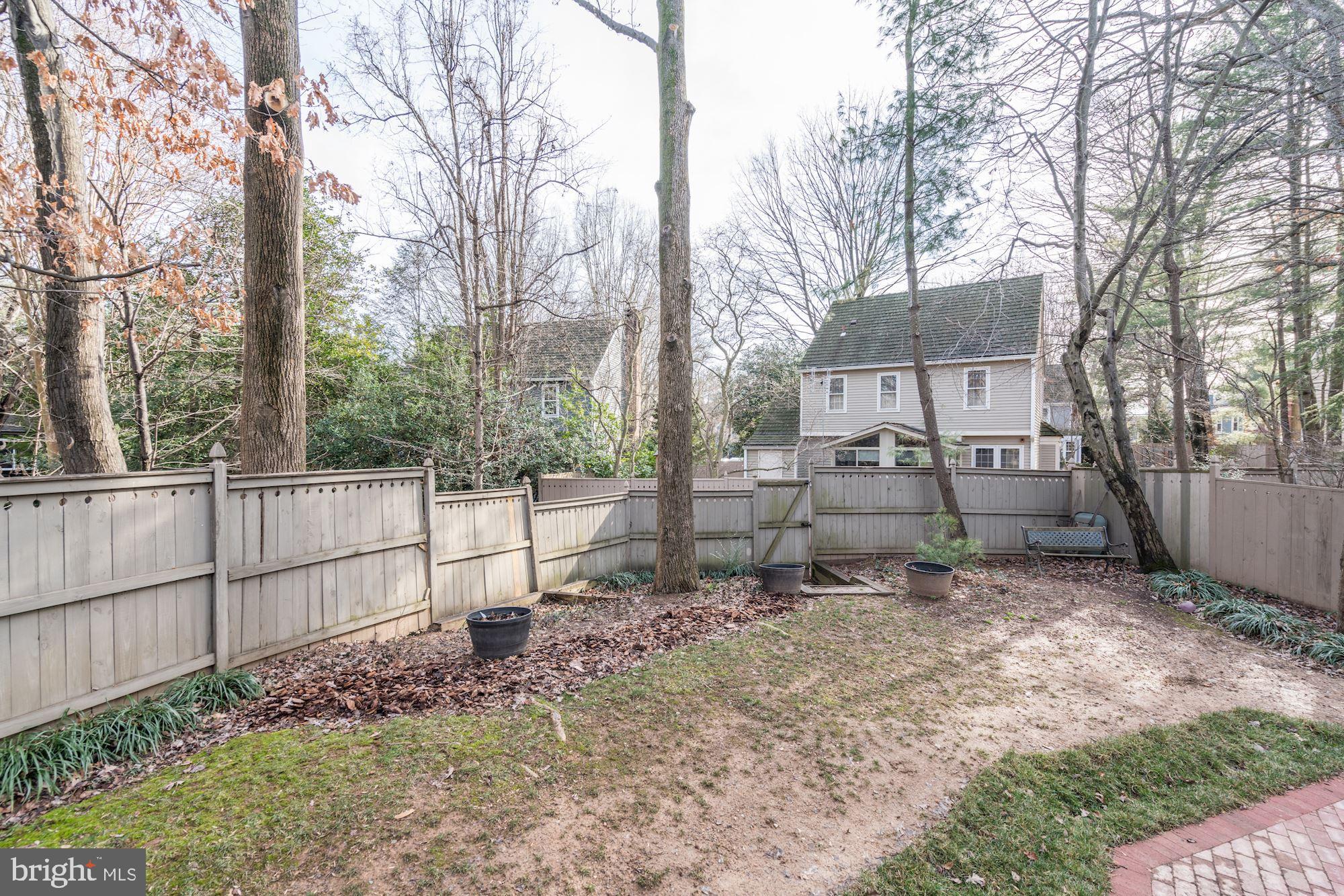 2097 Cobblestone Lane Reston, VA 20191 - Photo 42 of 45 Gallery Image 42