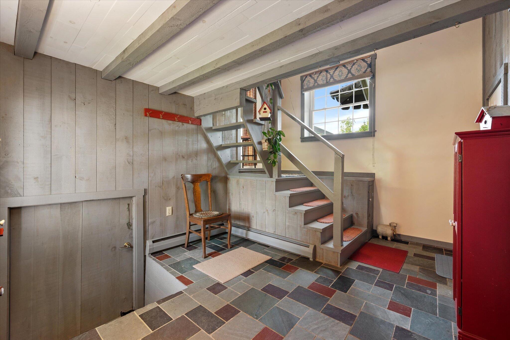 1224 Dover Road Garland, ME 04939 - Photo 5 of 73 05-Entry