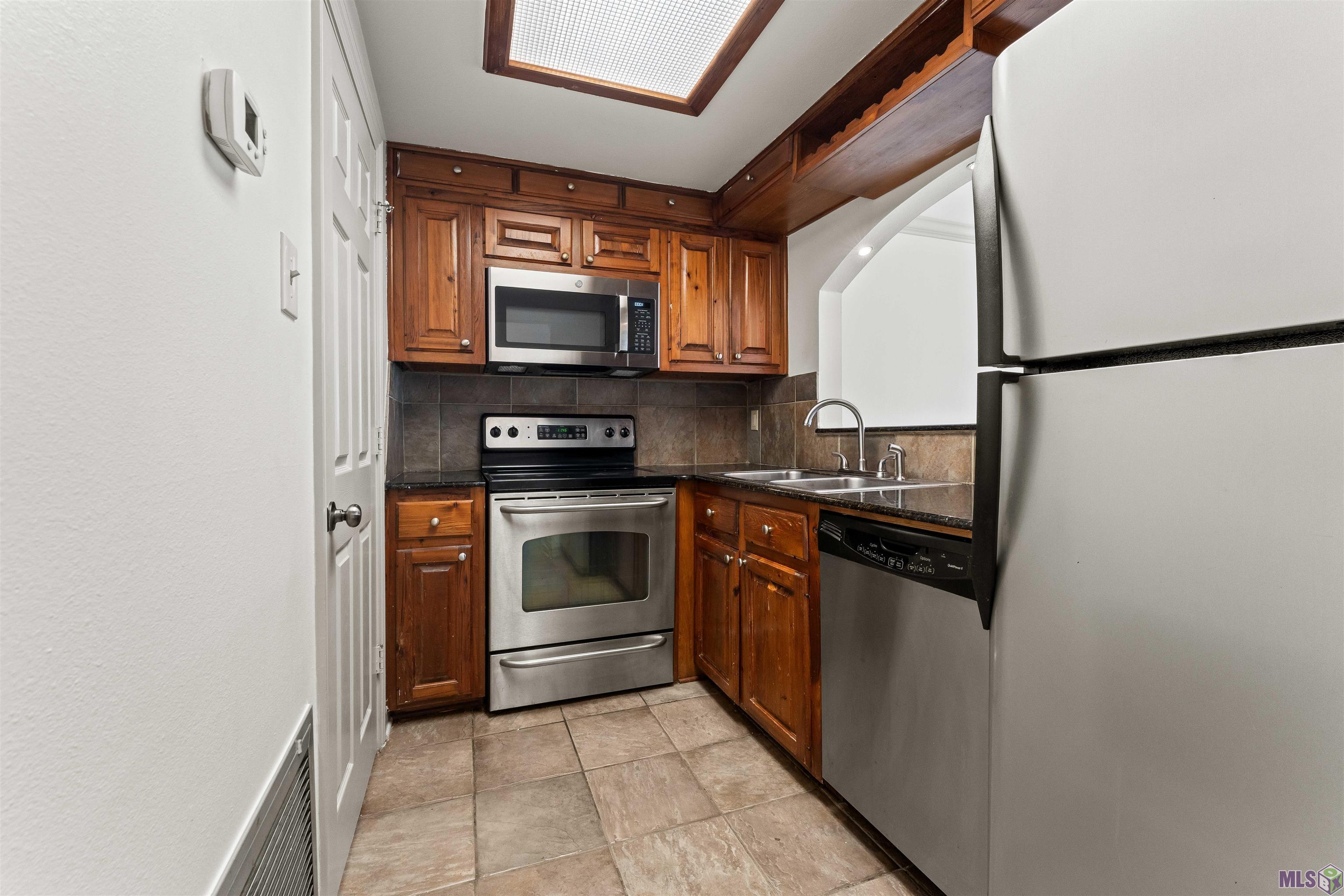 2045 North 3rd Street, Unit 203 Baton Rouge, LA 70802 - Photo 4 of 10