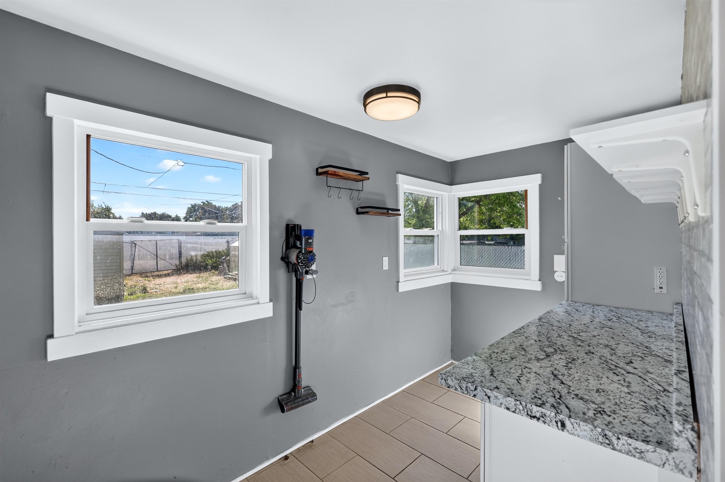 5104 North Elgin Street Spokane, WA 99205 - Photo 13 of 37
