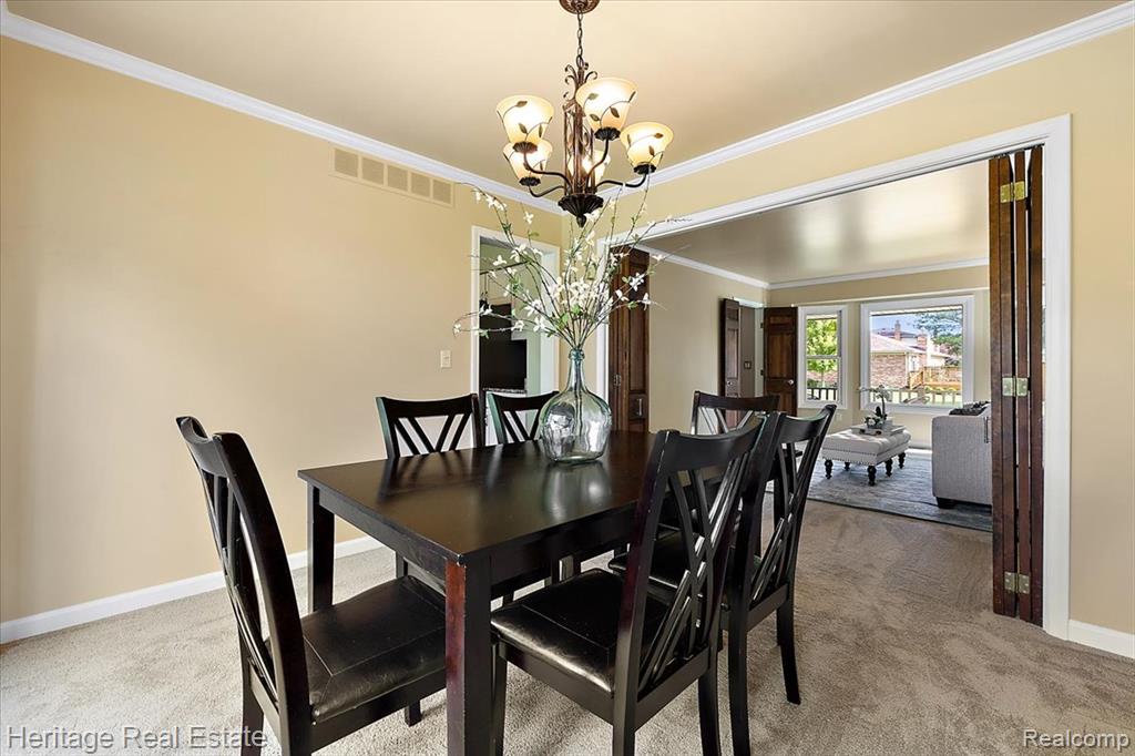 393 Coldiron Drive Rochester Hills, MI 48307 - Photo 13 of 51