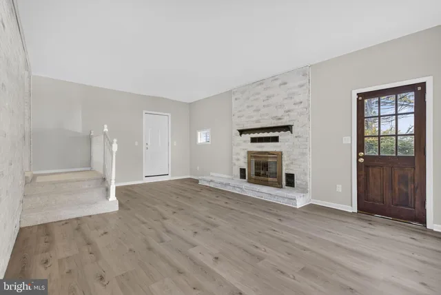 a view of an empty room