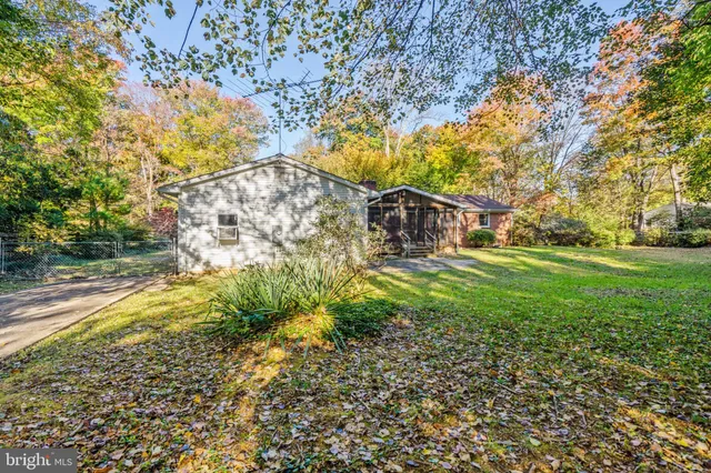 $609,000 | 6741 Maxwell Avenue, Warrenton, VA 20187