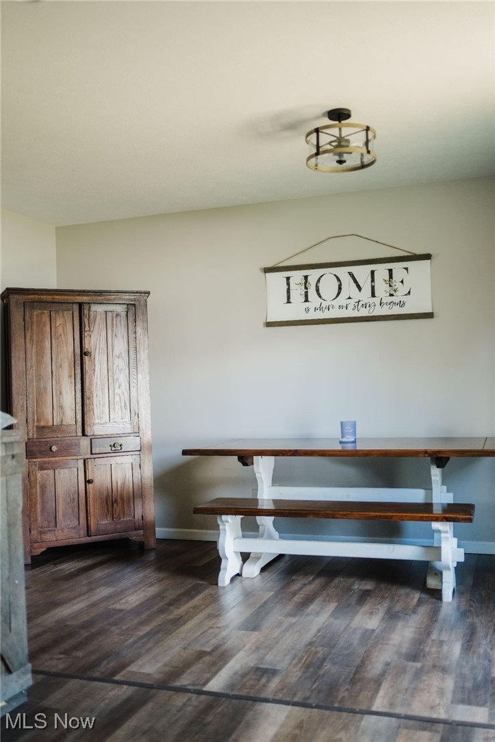 6344 Akron Road Smithville, OH 44677 - Photo 9 of 11 Gallery Image 9