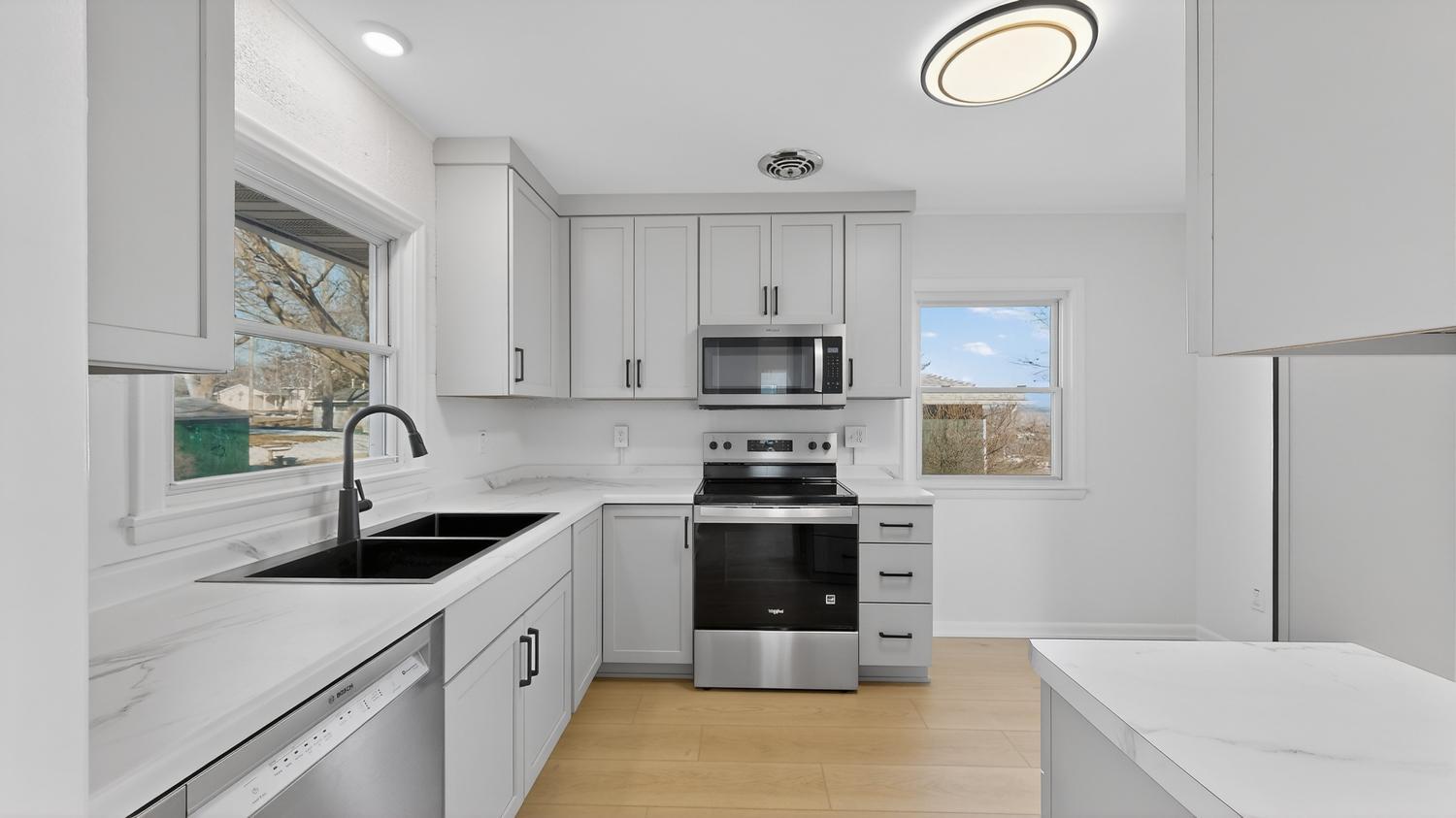 2206 1st Avenue Southwest Rochester, MN 55902 - Photo 30 of 59