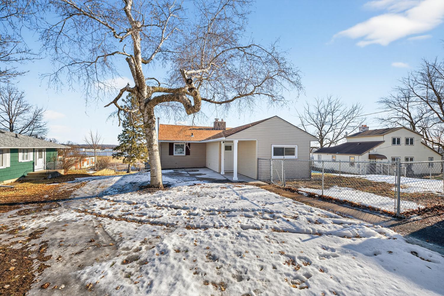 2206 1st Avenue Southwest Rochester, MN 55902 - Photo 4 of 59