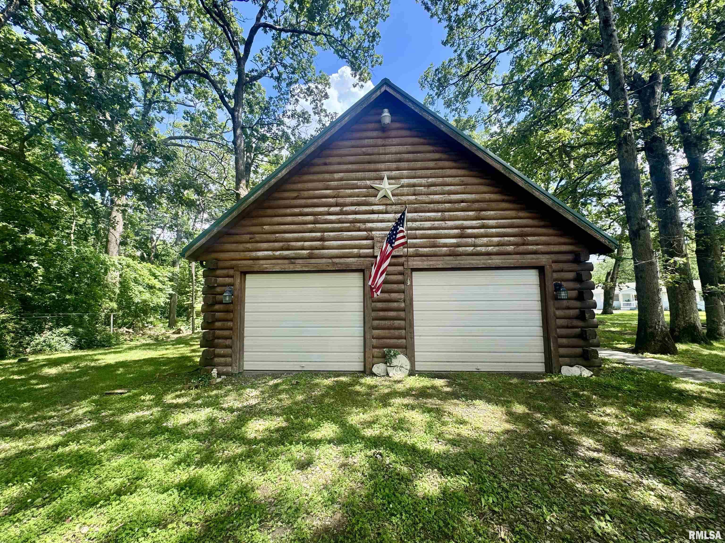 9596 Fox Hunters Road Benton, IL 62812 - Photo 9 of 42