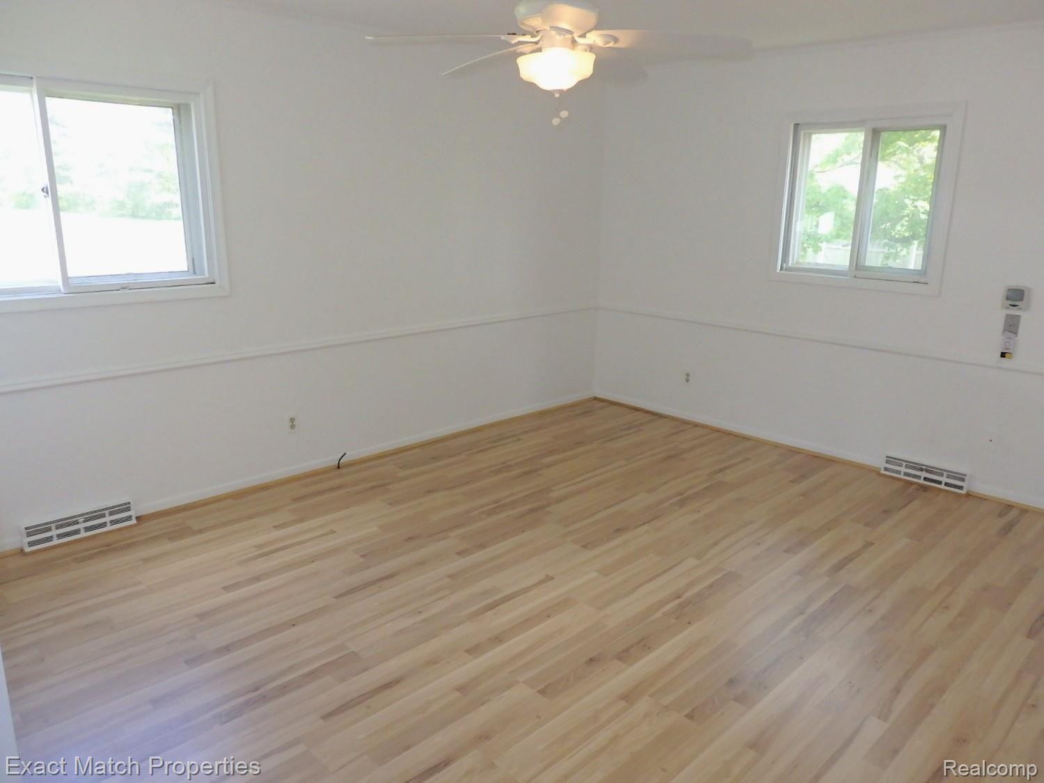 46130 Maben Road Canton, MI 48187 - Photo 34 of 43 Master bedroom