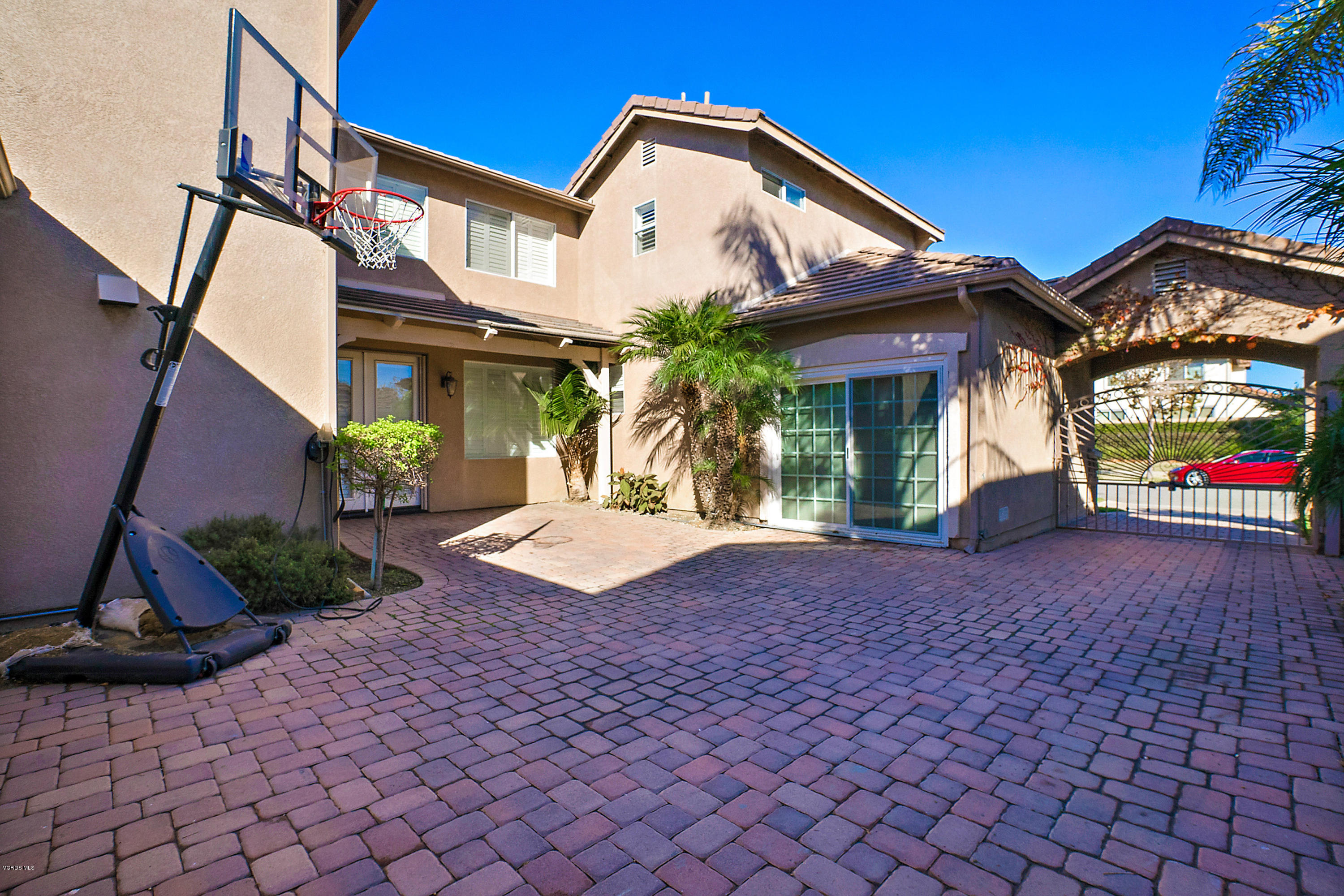 730 Ocotlan Way Oxnard, CA 93030 - Photo 13 of 19 10262017039