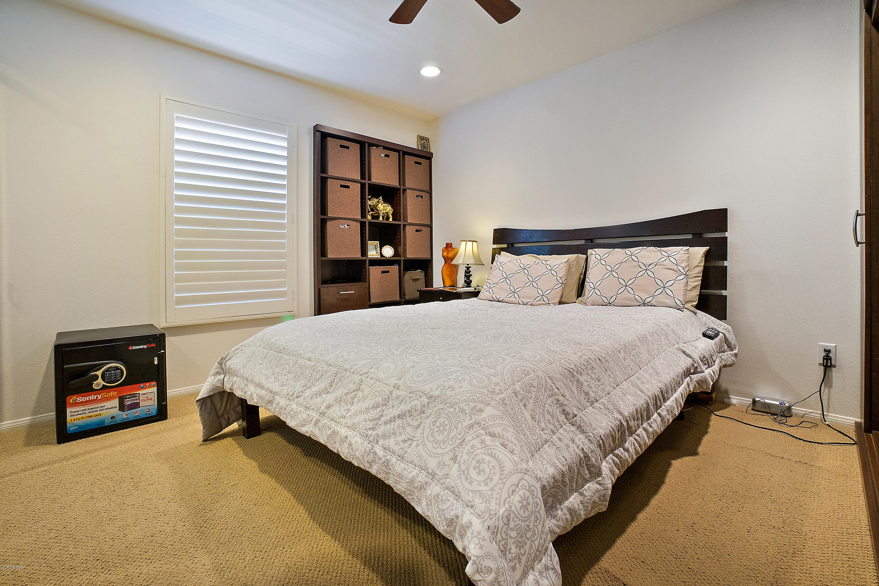 730 Ocotlan Way Oxnard, CA 93030 - Photo 9 of 19 10262017026