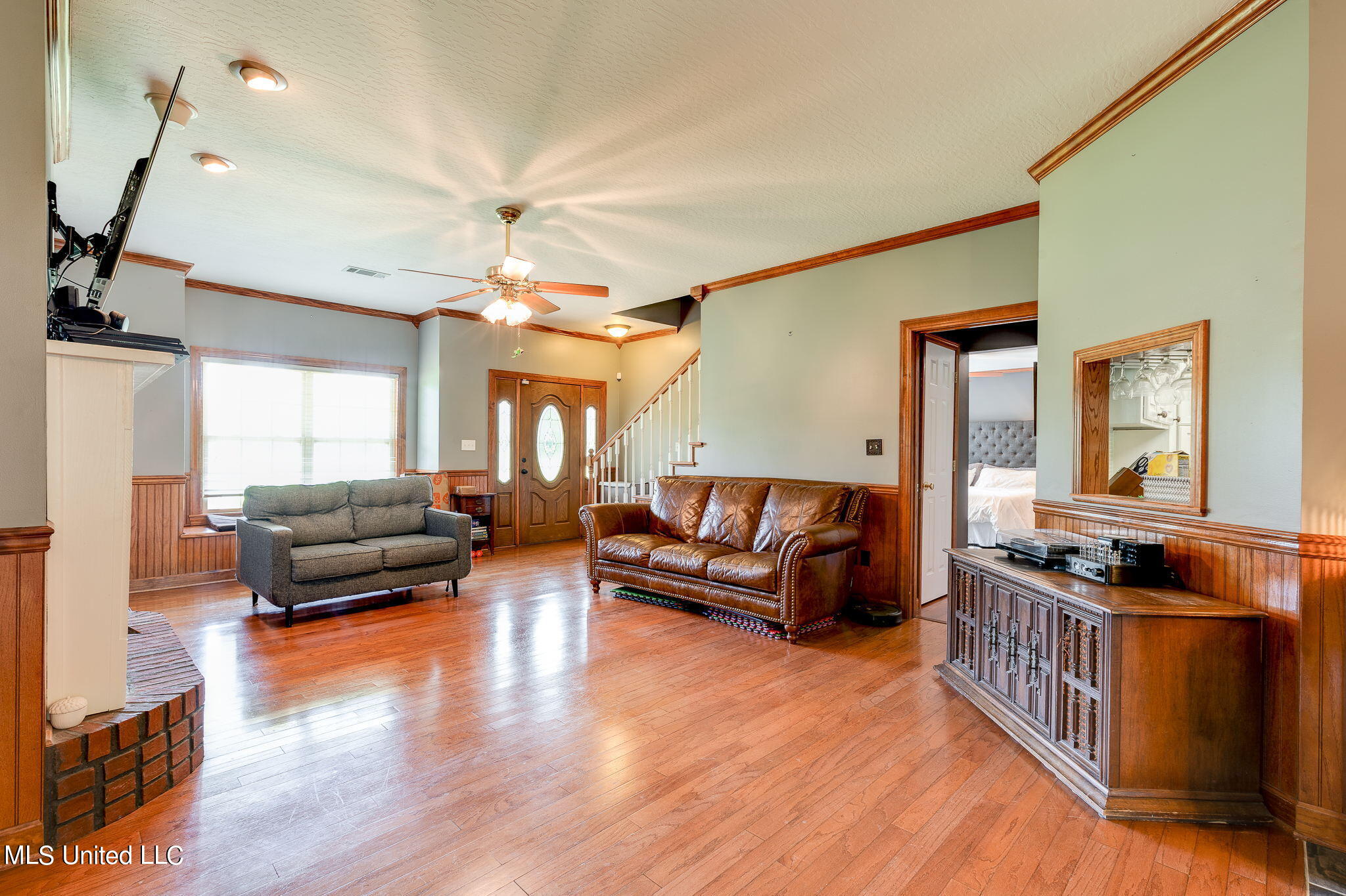 319 Mini Farm Road Hattiesburg, MS 39401 - Photo 19 of 36 Great Room