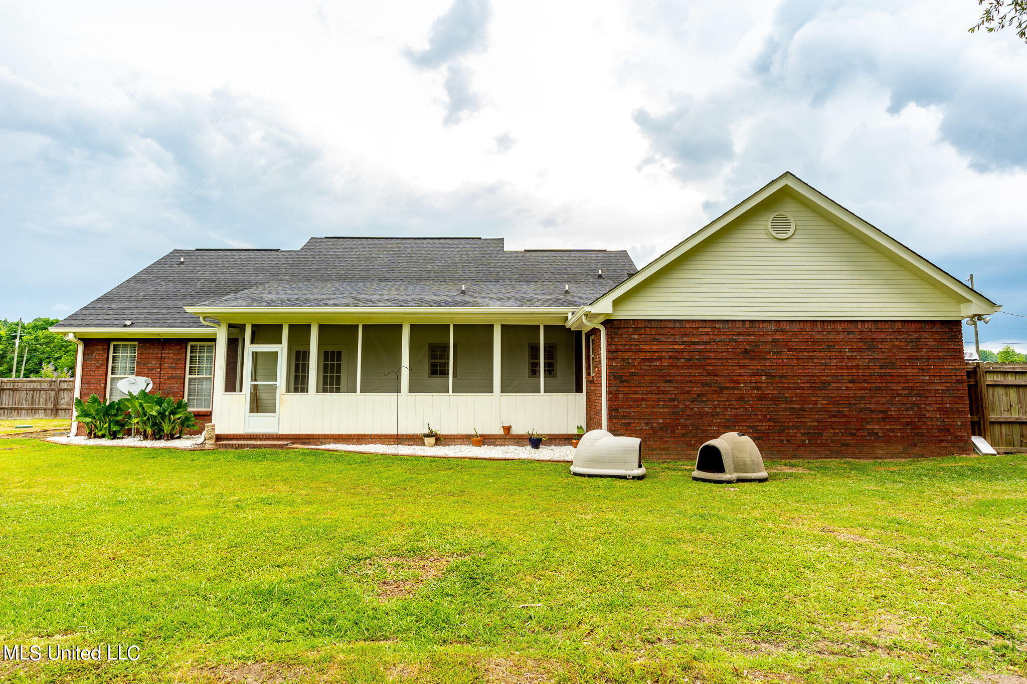 319 Mini Farm Road Hattiesburg, MS 39401 - Photo 26 of 36 3 Exterior (2 of 8)
