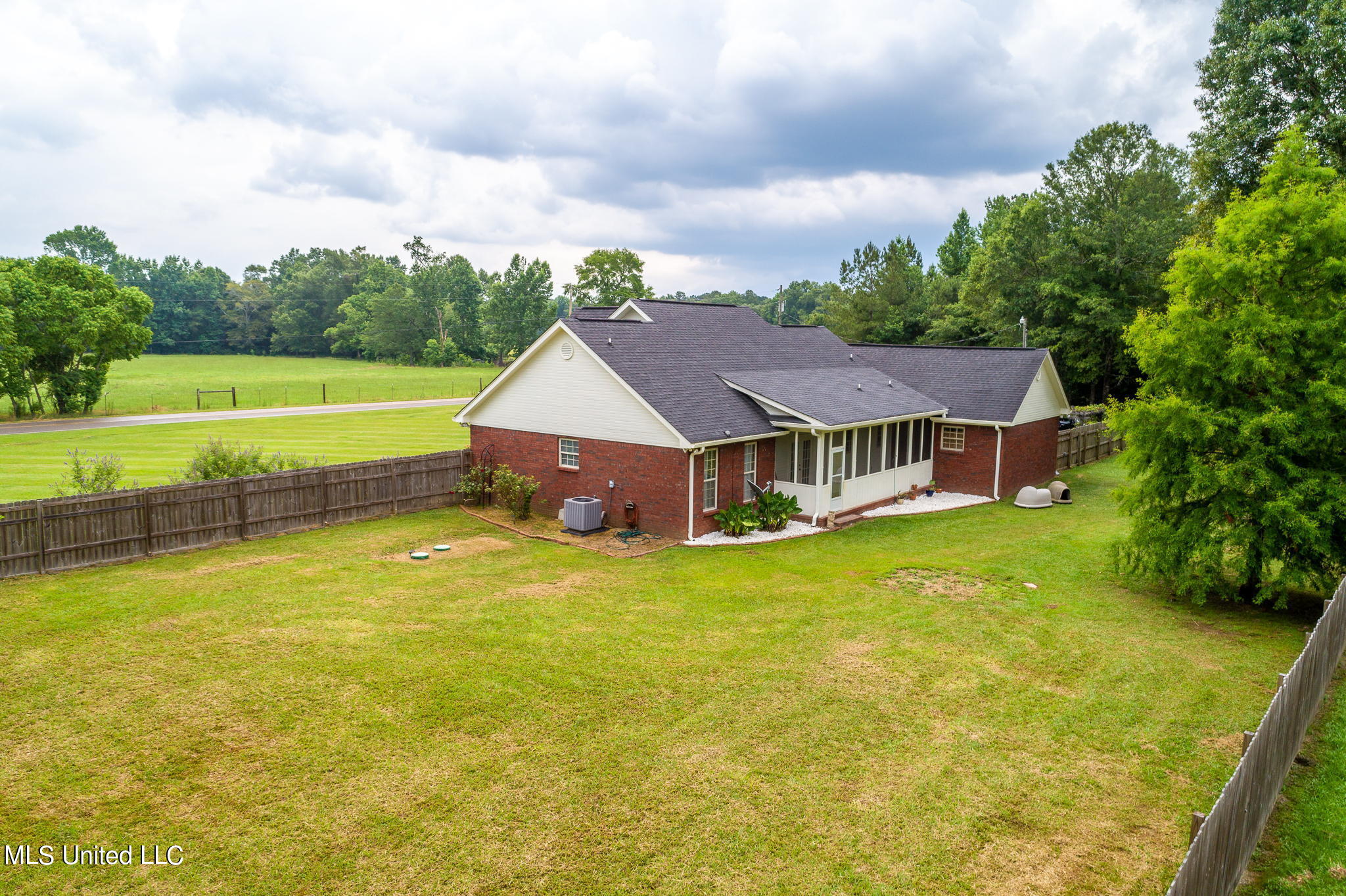319 Mini Farm Road Hattiesburg, MS 39401 - Photo 36 of 36 4 Drone View (6 of 6)