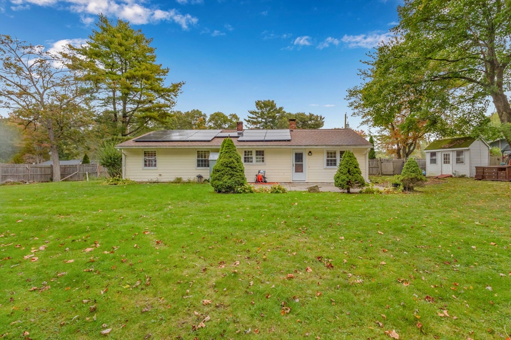 21 Annette Road Brockton, MA 02302 - Photo 7 of 29 a front view of a house with a garden